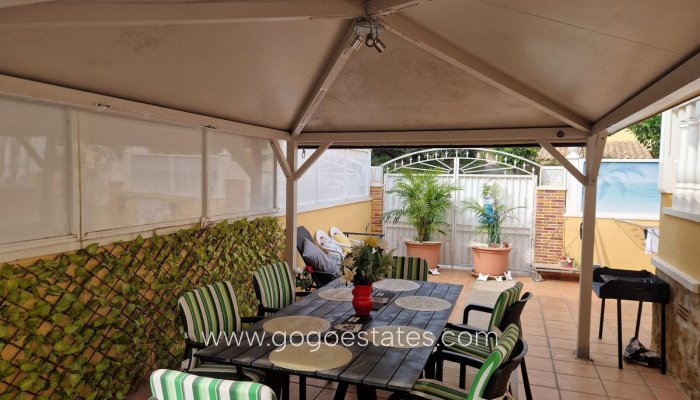 Te koop - Huis - Bungalow - Torrevieja - Torrevieja Centro