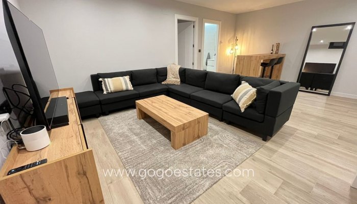 Revente - Maison - Villa Individuelle - Torrevieja - Torrevieja Centro