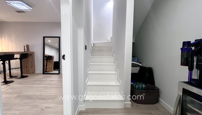 Revente - Maison - Villa Individuelle - Torrevieja - Torrevieja Centro