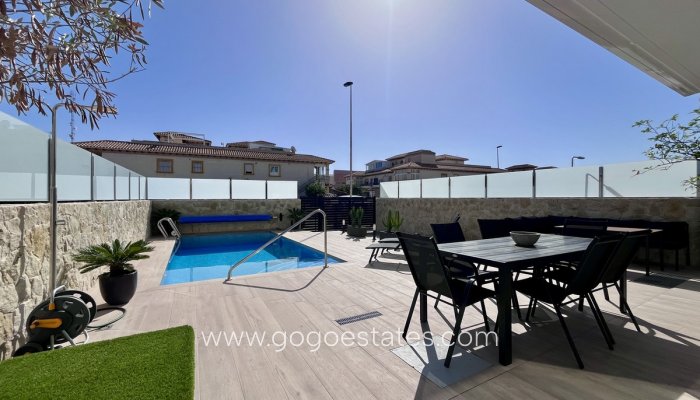 Revente - Maison - Villa Individuelle - Torrevieja - Torrevieja Centro