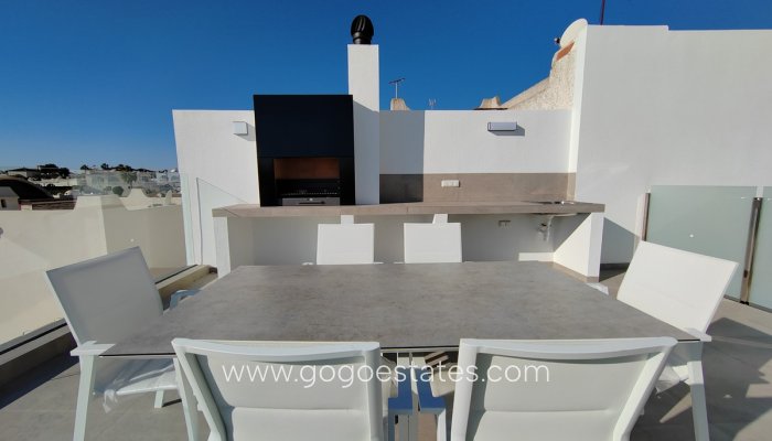 Te koop - Huis - Vrijstaande Villa - Orihuela - Los Balcones