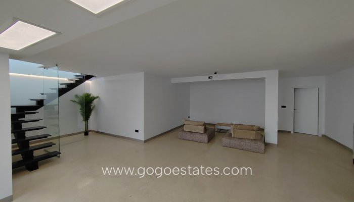 Te koop - Huis - Vrijstaande Villa - Orihuela - Los Balcones