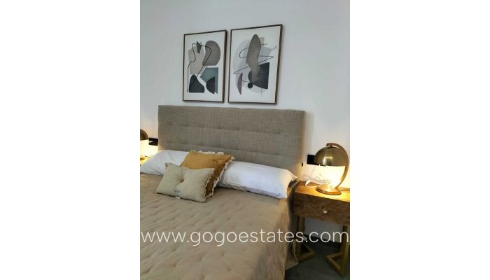 Te koop - Huis - Vrijstaande Villa - Orihuela - Los Balcones