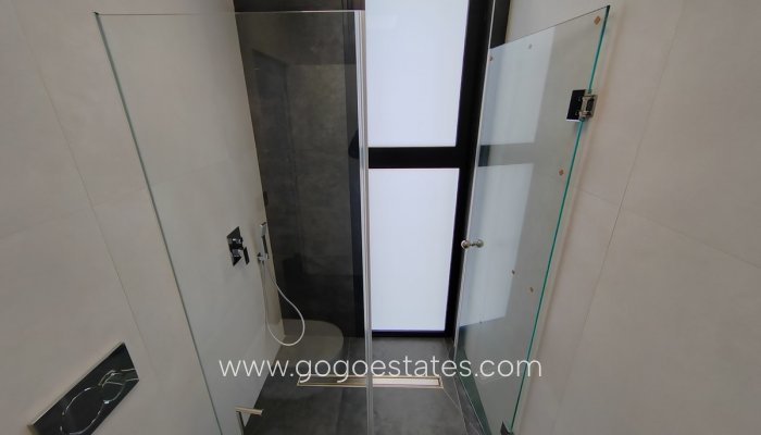 Te koop - Huis - Vrijstaande Villa - Orihuela - Los Balcones