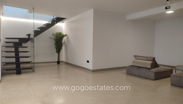 Te koop - Huis - Vrijstaande Villa - Orihuela - Los Balcones