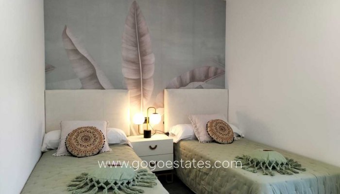 Te koop - Huis - Vrijstaande Villa - Orihuela - Los Balcones