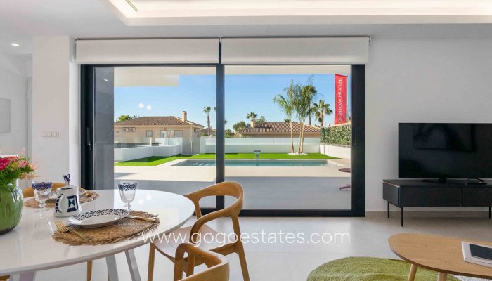 Te koop - Huis - Vrijstaande Villa - Rojales - Rojales Centro