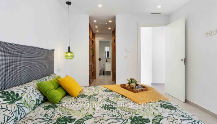 Te koop - Huis - Vrijstaande Villa - Rojales - Rojales Centro