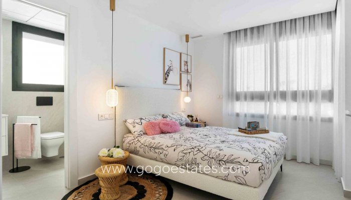 Te koop - Huis - Vrijstaande Villa - Rojales - Rojales Centro