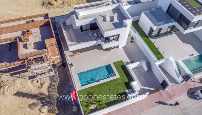 Te koop - Huis - Vrijstaande Villa - Rojales - Rojales Centro