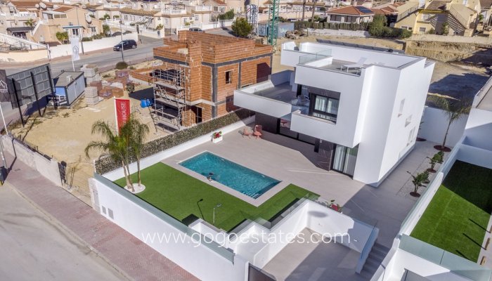 Te koop - Huis - Vrijstaande Villa - Rojales - Rojales Centro