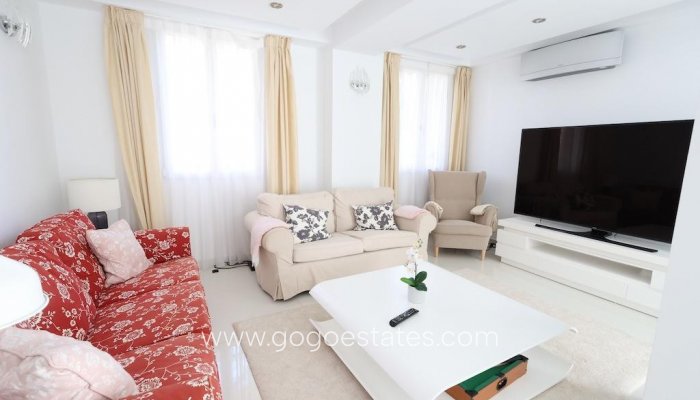 Te koop - Huis - Vrijstaande Villa - Orihuela - Cabo Roig