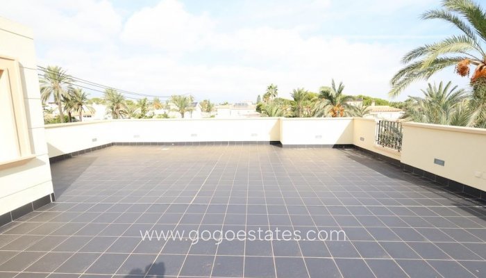 Te koop - Huis - Vrijstaande Villa - Orihuela - Cabo Roig