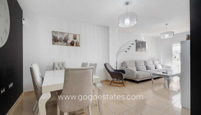 Te koop - Appartement - Appartement op de middelste verdieping - Torrevieja - Torrevieja Centro