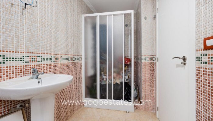 Te koop - Appartement - Appartement op de middelste verdieping - Torrevieja - Torrevieja Centro