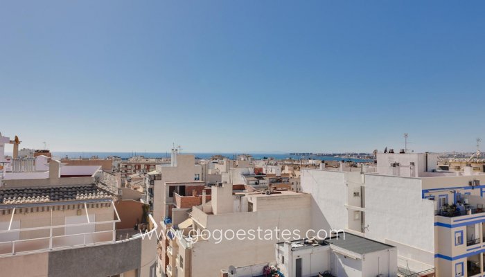 Te koop - Appartement - Appartement op de middelste verdieping - Torrevieja - Torrevieja Centro