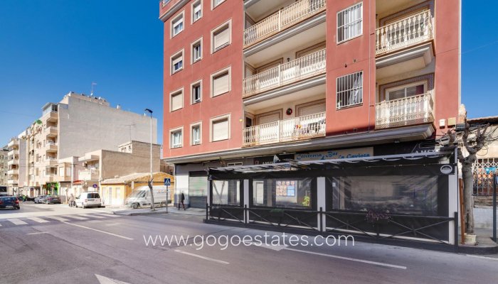 Te koop - Appartement - Appartement op de middelste verdieping - Torrevieja - Torrevieja Centro