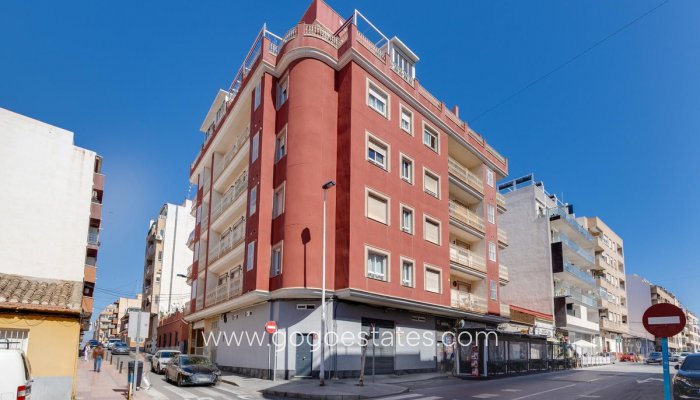 Te koop - Appartement - Appartement op de middelste verdieping - Torrevieja - Torrevieja Centro