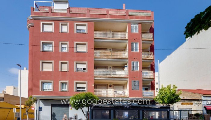 Te koop - Appartement - Appartement op de middelste verdieping - Torrevieja - Torrevieja Centro