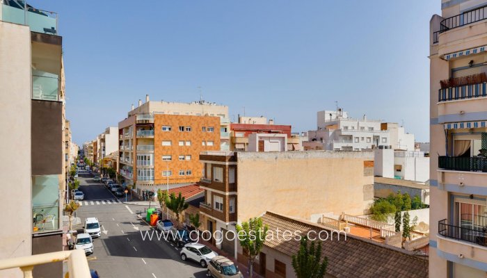 Te koop - Appartement - Appartement op de middelste verdieping - Torrevieja - Torrevieja Centro