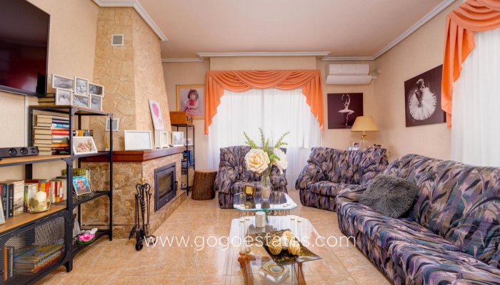 Te koop - Appartement - Appartement op de middelste verdieping - Torrevieja - Torrevieja Centro