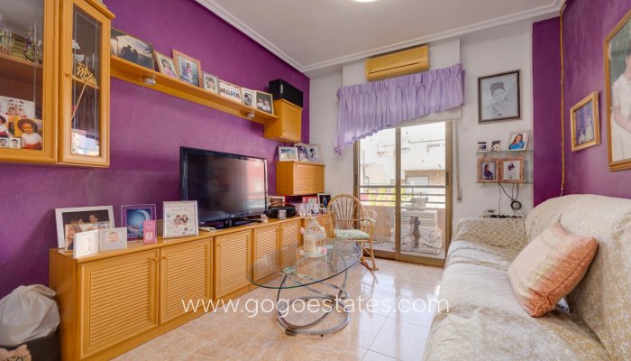 Te koop - Appartement - Appartement op de middelste verdieping - Torrevieja - Torrevieja Centro