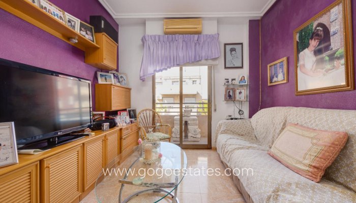 Te koop - Appartement - Appartement op de middelste verdieping - Torrevieja - Torrevieja Centro