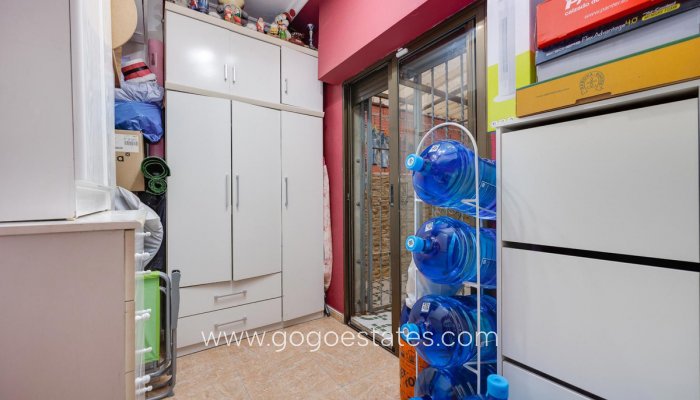 Te koop - Appartement - Appartement op de middelste verdieping - Torrevieja - Torrevieja Centro