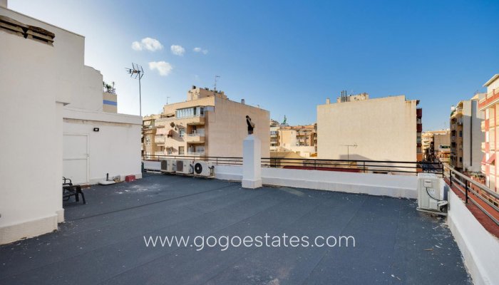 Te koop - Appartement - Appartement op de middelste verdieping - Torrevieja - Torrevieja Centro