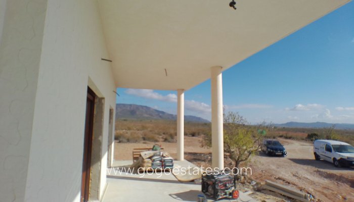 Te koop - Huis - Vrijstaande Villa - Pinoso - Pinoso Centro