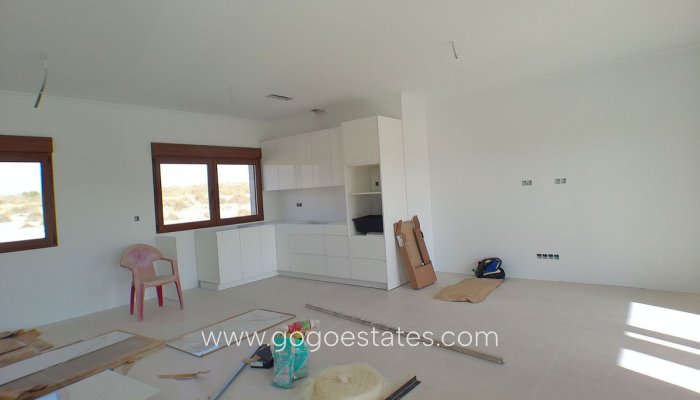 Te koop - Huis - Vrijstaande Villa - Pinoso - Pinoso Centro