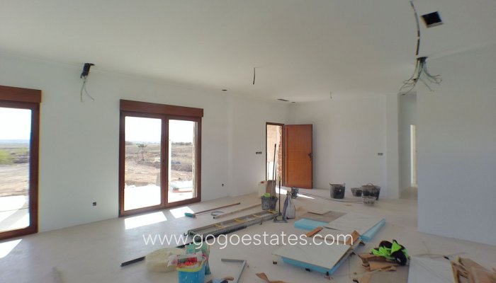 Te koop - Huis - Vrijstaande Villa - Pinoso - Pinoso Centro