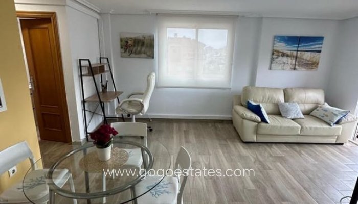 Te koop - Appartement - Appartement op de middelste verdieping - Torrevieja - Torrevieja Centro
