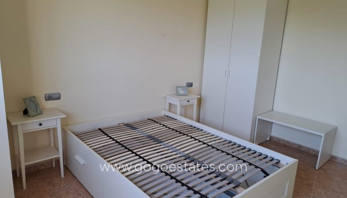 Te koop - Appartement - Appartement op de middelste verdieping - Albatera - Albatera Centro
