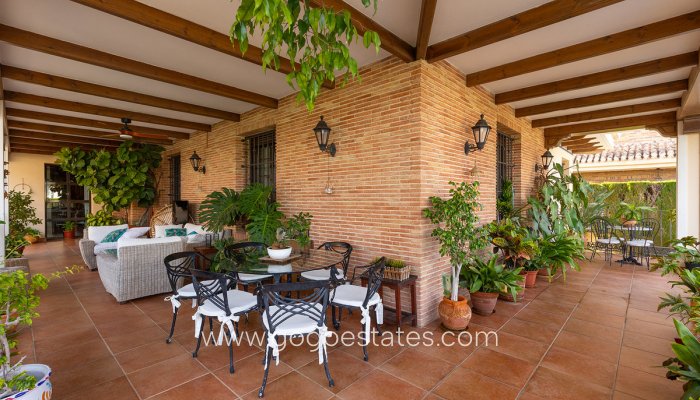 Te koop - Huis - Vrijstaande Villa - Torrevieja - La veleta