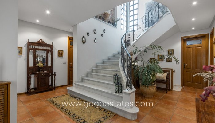 Te koop - Huis - Vrijstaande Villa - Torrevieja - La veleta