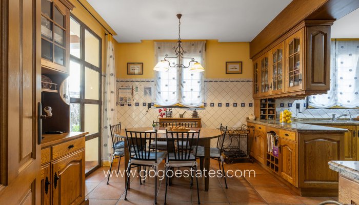 Te koop - Huis - Vrijstaande Villa - Torrevieja - La veleta