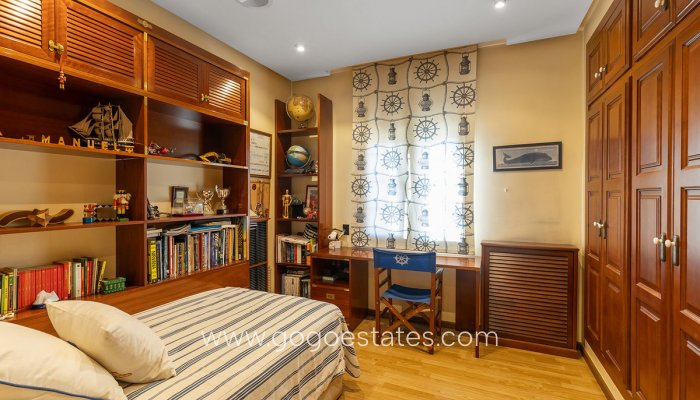 Te koop - Huis - Vrijstaande Villa - Torrevieja - La veleta