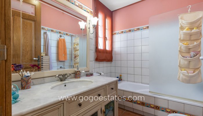 Te koop - Huis - Vrijstaande Villa - Torrevieja - La veleta