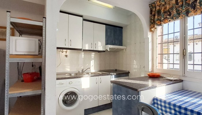 Te koop - Appartement - Appartement op de bovenste verdieping - Torrevieja - Torrevieja Centro