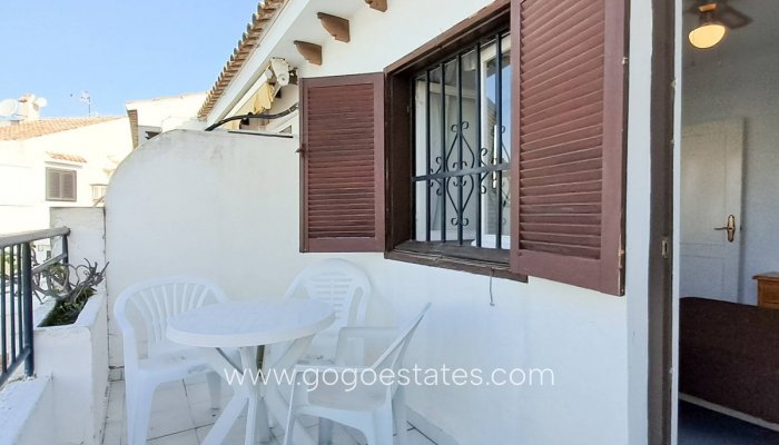 Te koop - Appartement - Appartement op de bovenste verdieping - Torrevieja - Torrevieja Centro