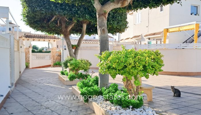 Te koop - Appartement - Appartement op de bovenste verdieping - Torrevieja - Torrevieja Centro