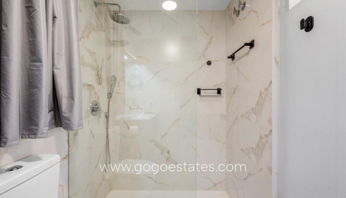 Te koop - Appartement - Appartement op de middelste verdieping - Orihuela - Orihuela Costa