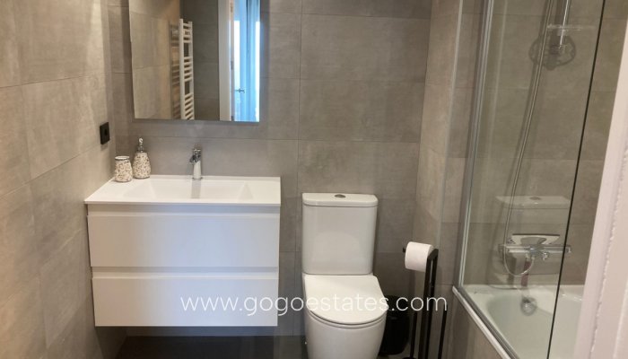 Te koop - Appartement - Appartement op de middelste verdieping - Calpe - Calpe Centro