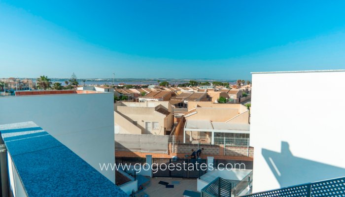 Te koop - Huis - Vrijstaande Villa - Orihuela - La Florida