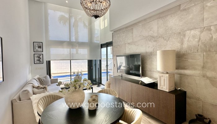 Te koop - Huis - Vrijstaande Villa - Orihuela - Lomas de Cabo Roig