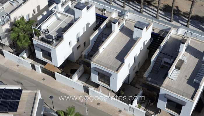 Te koop - Huis - Vrijstaande Villa - Orihuela - Lomas de Cabo Roig