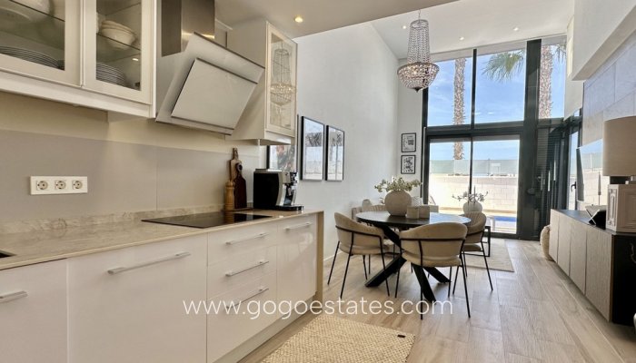 Te koop - Huis - Vrijstaande Villa - Orihuela - Lomas de Cabo Roig