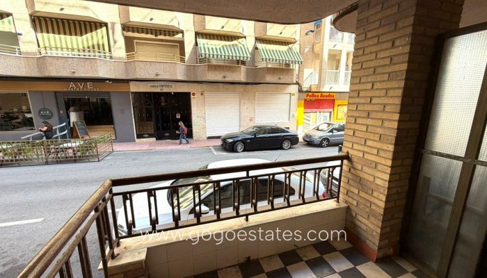 Te koop - Appartement - Appartement op de middelste verdieping - Torrevieja - Playa del Cura