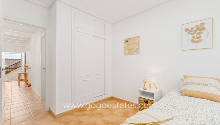Te koop - Huis - Stadswoning - Orihuela - Villamartin
